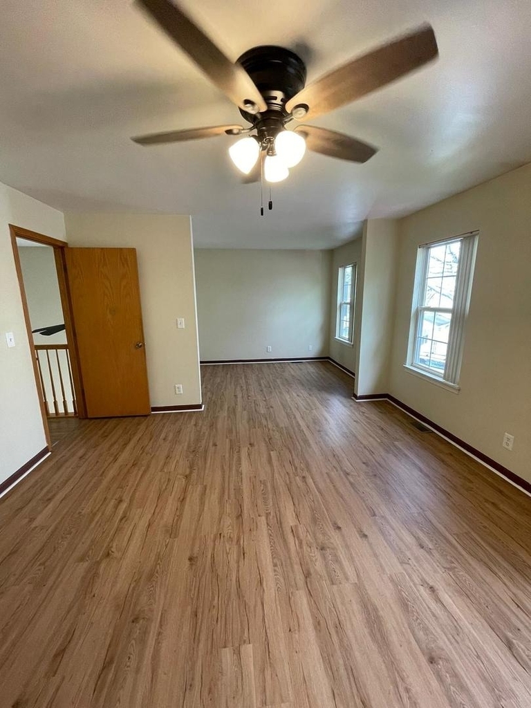 14238 Newberg Court - Photo 11