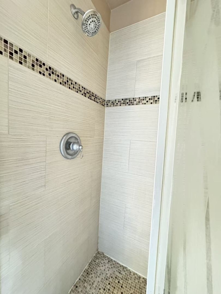 3301 Banford Circle - Photo 21
