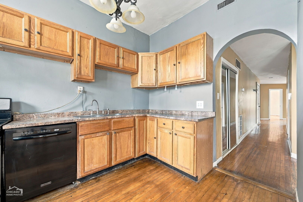 4540 N Sheridan Road - Photo 7