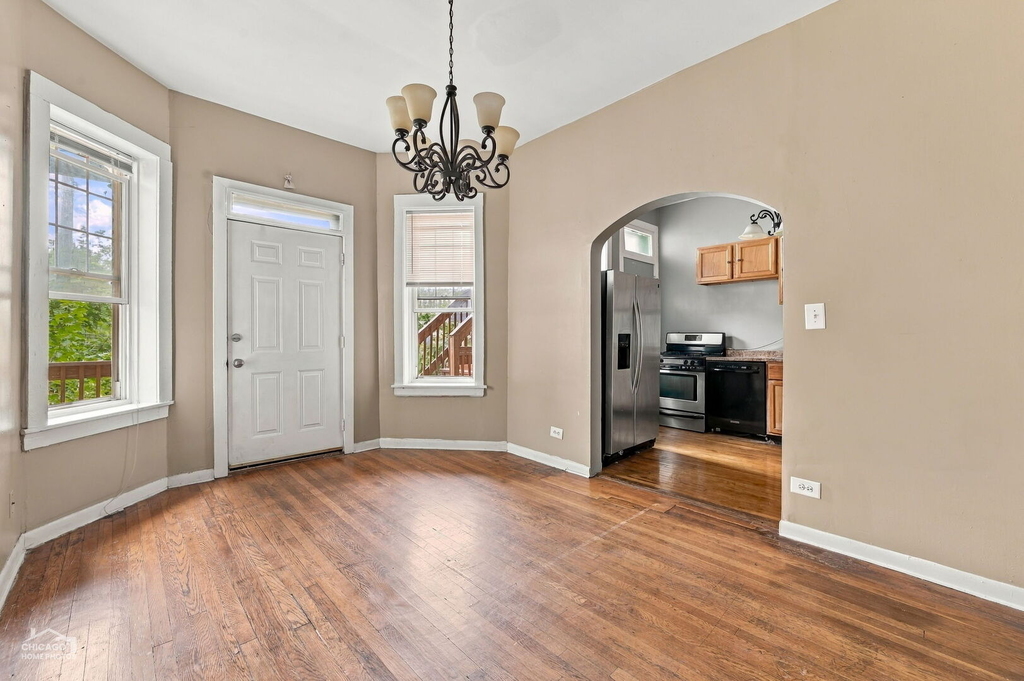 4540 N Sheridan Road - Photo 9