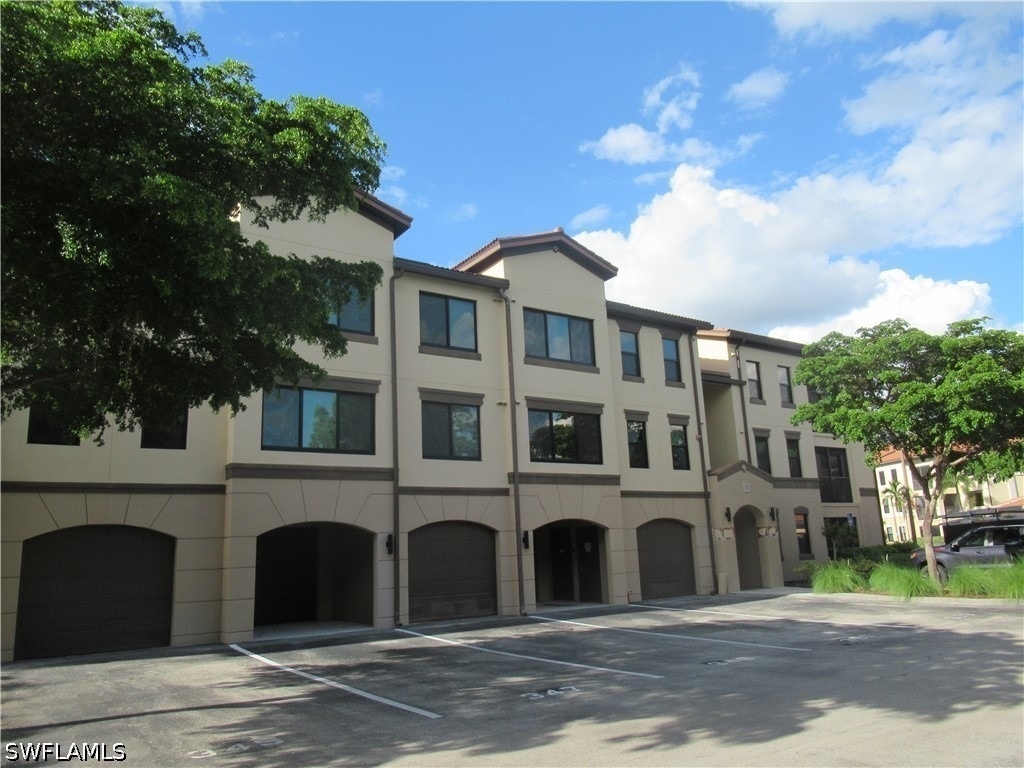 12990 Positano Circle - Photo 0