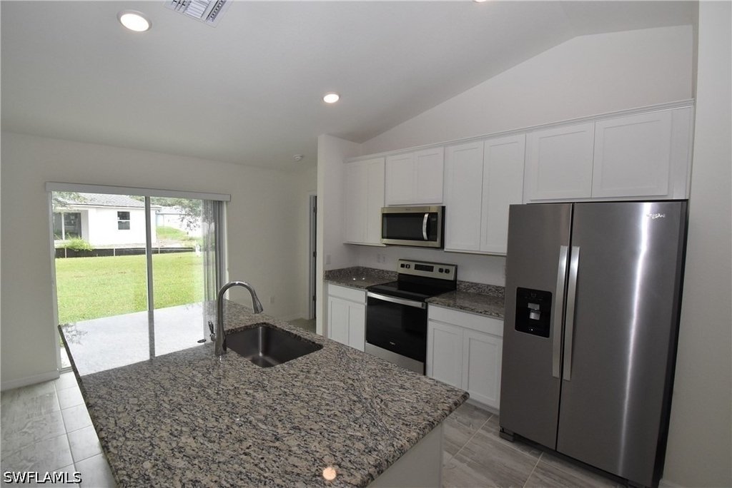 3700 Danbury Terrace - Photo 4