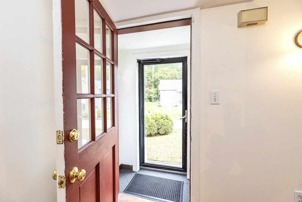 501 Stark - Photo 5