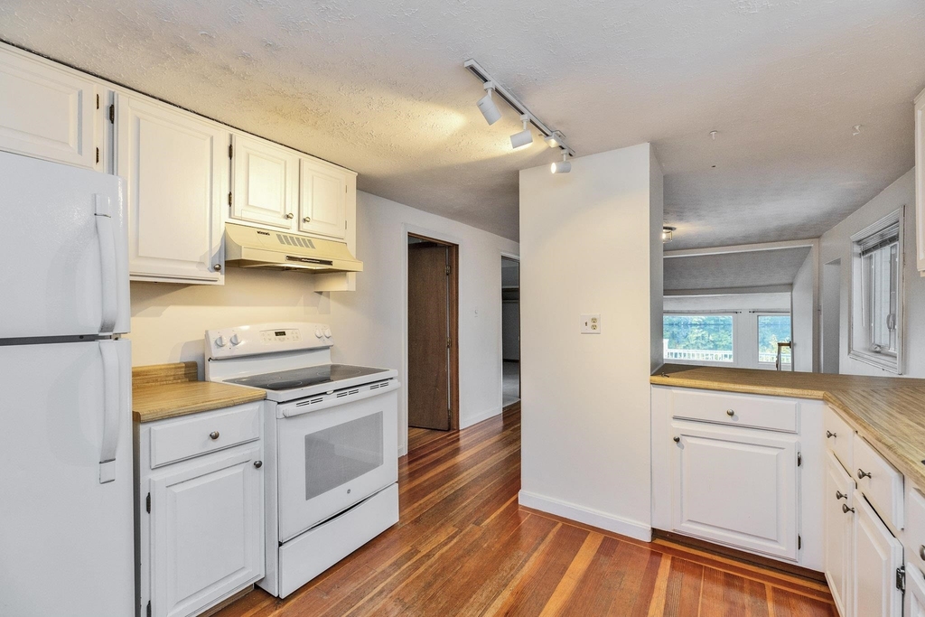 501 Stark - Photo 7