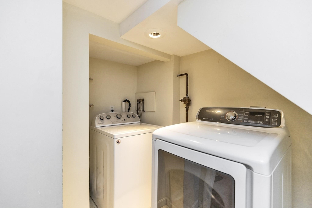 501 Stark - Photo 29
