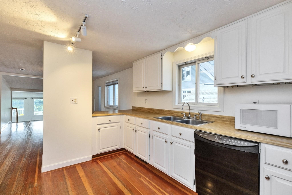 501 Stark - Photo 6