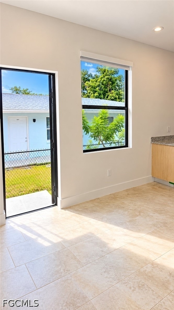 5512 10th Avenue - Photo 3