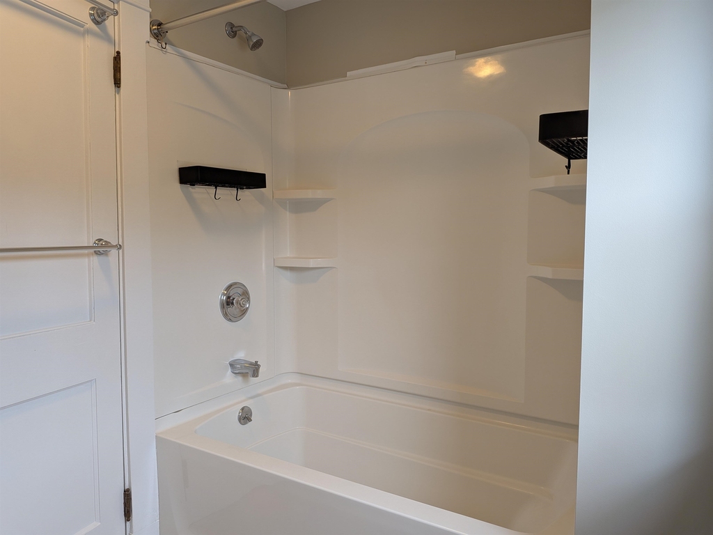 123 Elm - Photo 14