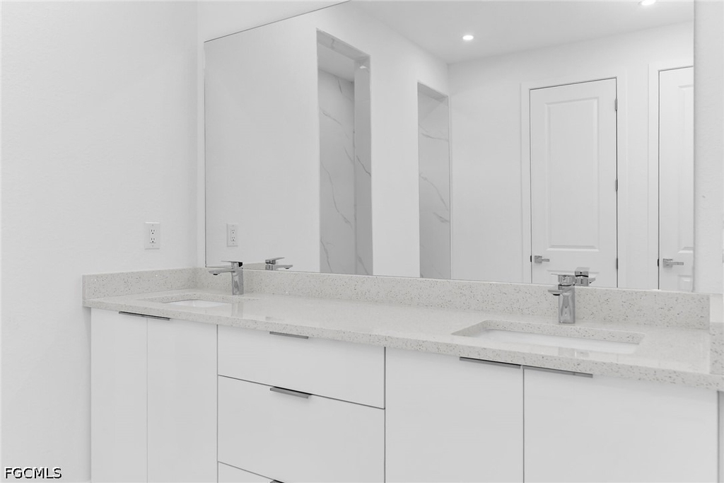 4202 Nw 33rd Street - Photo 17