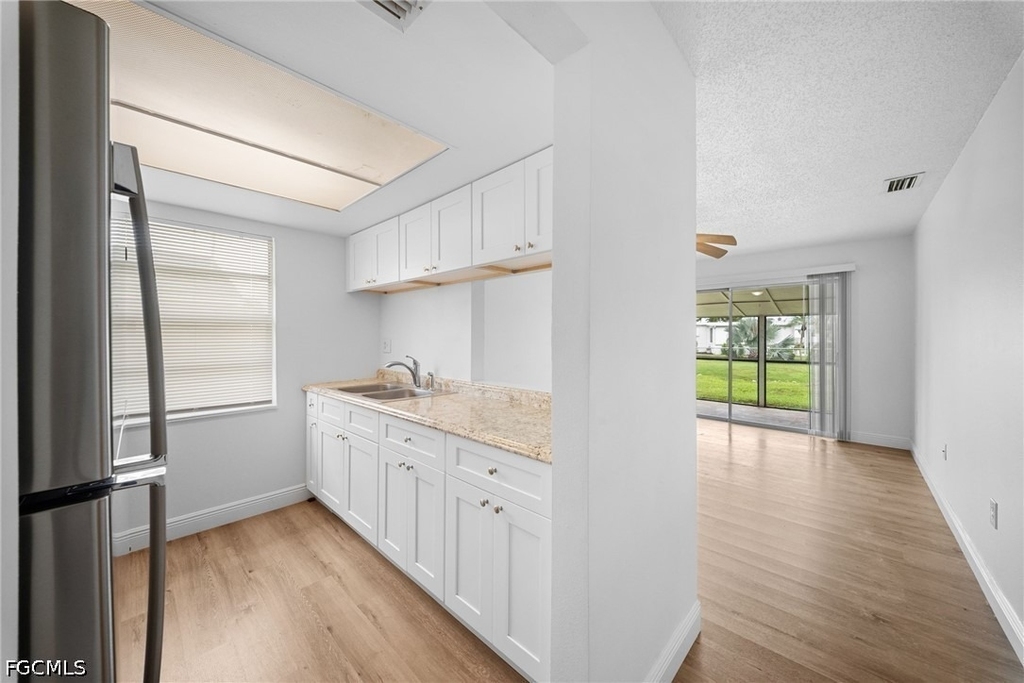 11370 Summerwinds Court - Photo 6