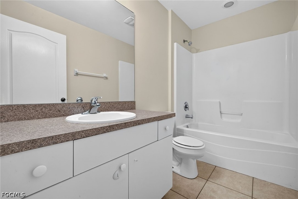 3300 70th Street W - Photo 19