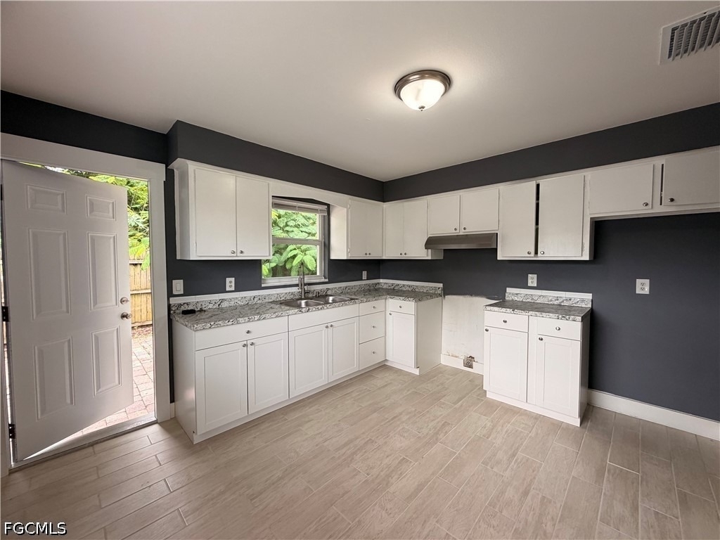 1150 Short Street - Photo 2