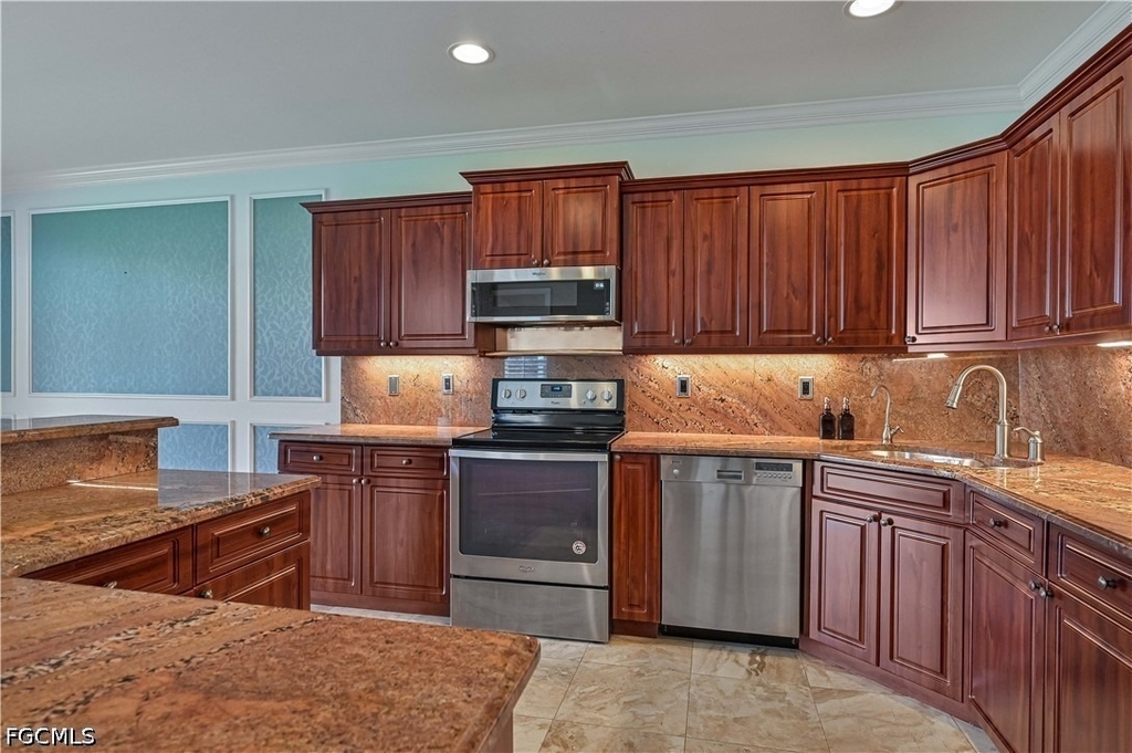 3655 Edgewood Avenue - Photo 14