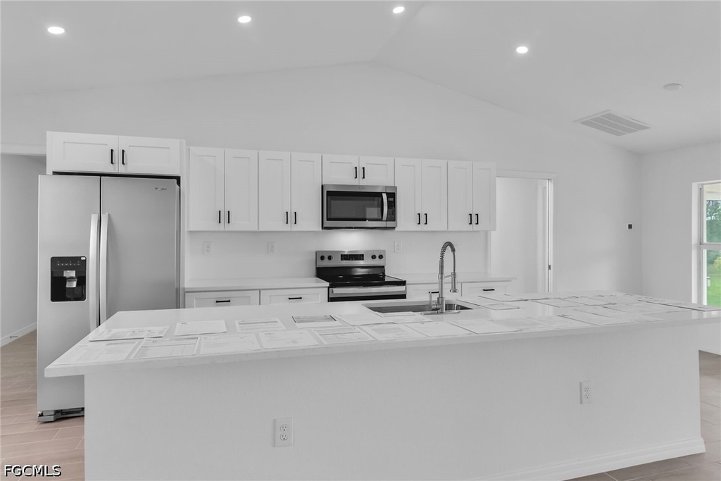 2221 Nw 43rd Avenue - Photo 2