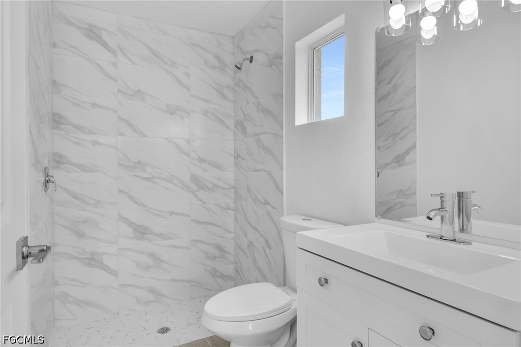 2221 Nw 43rd Avenue - Photo 9