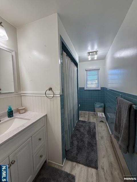 11 North - Photo 2