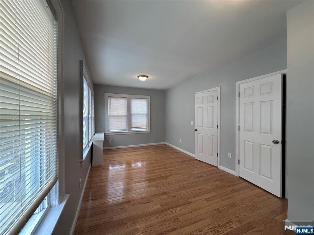 222 Irving - Photo 10