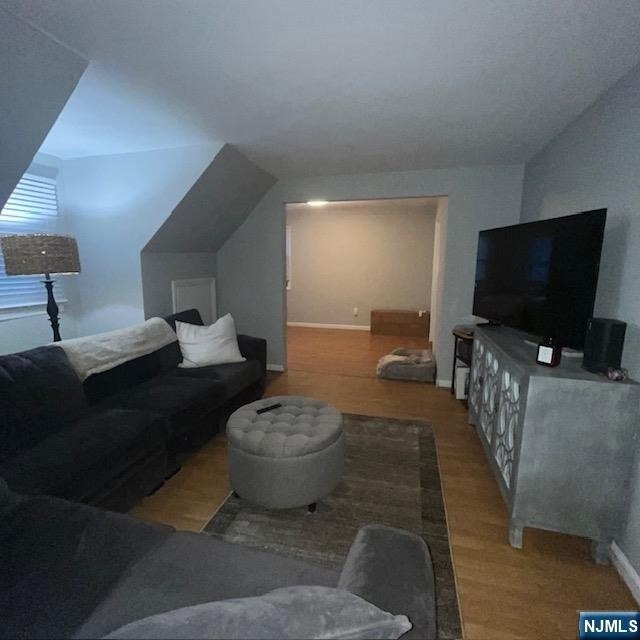 165 Woods - Photo 4