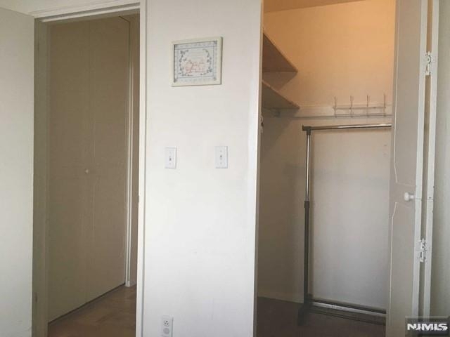 2000 Linwood - Photo 9
