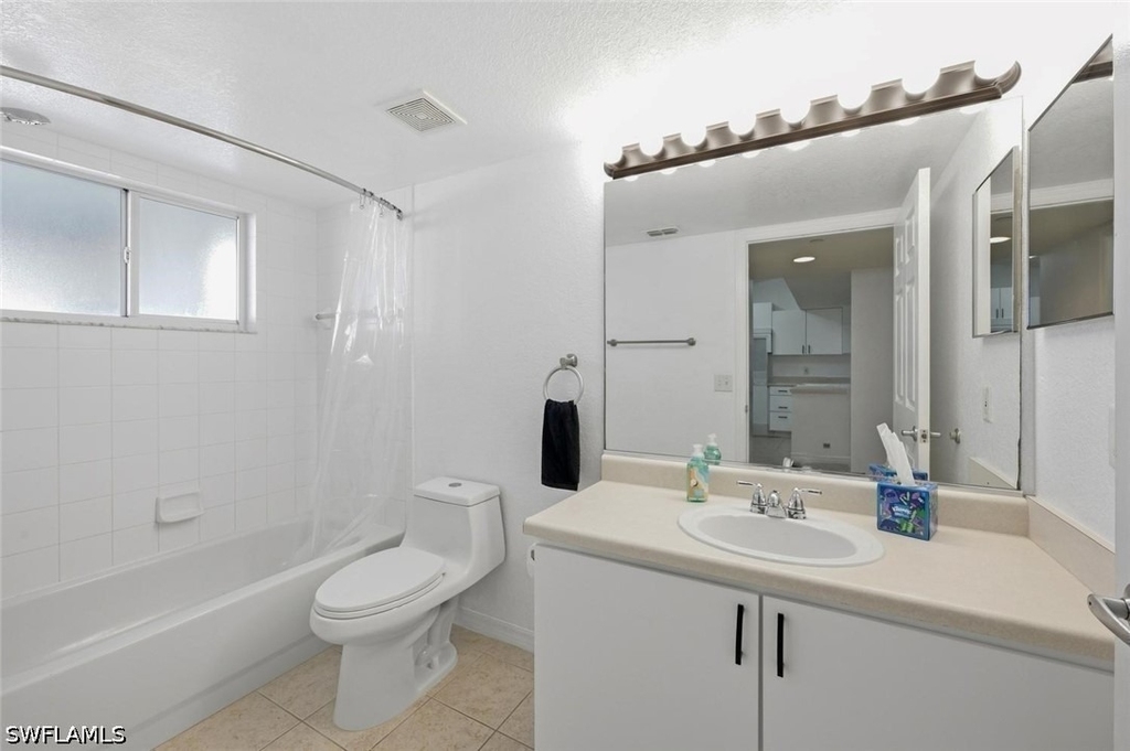 8271 Key Royal Circle - Photo 16