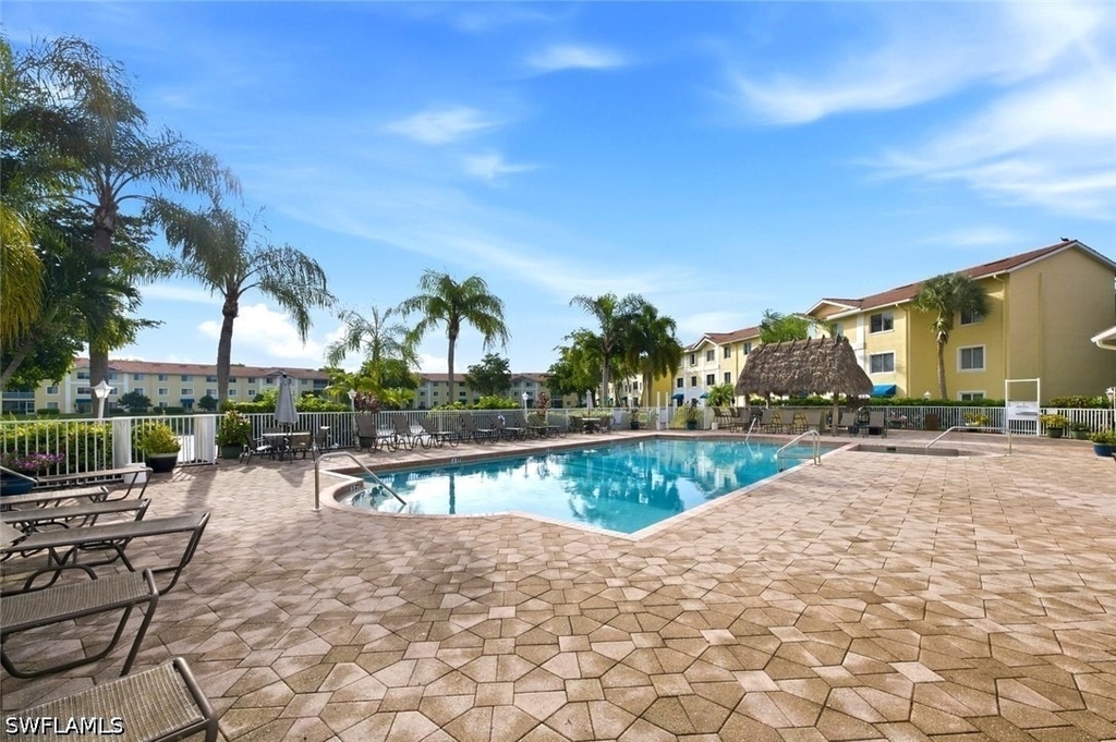 8271 Key Royal Circle - Photo 21