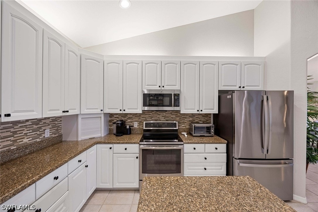 8482 Bent Creek Way - Photo 16