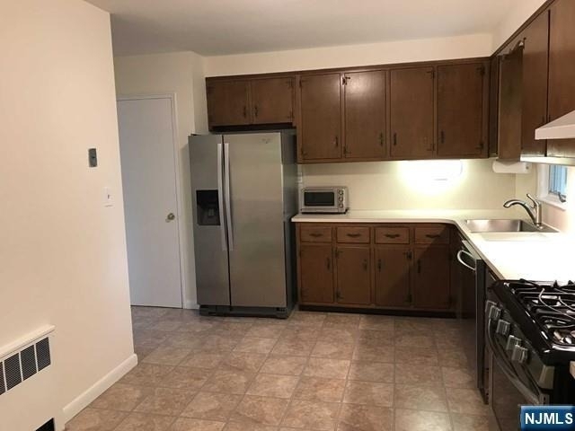 85 Phelps - Photo 15