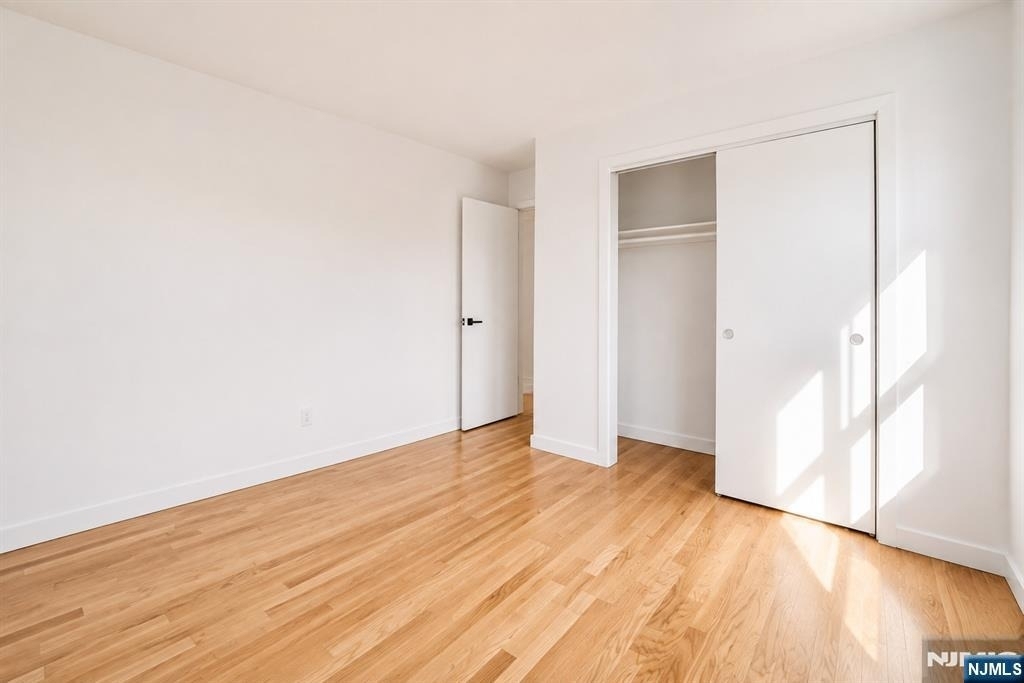 114 King - Photo 6