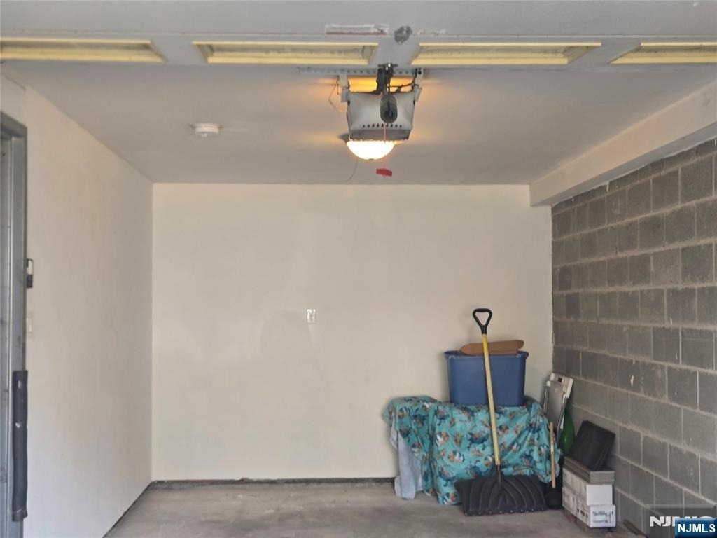 28 Columbus - Photo 10