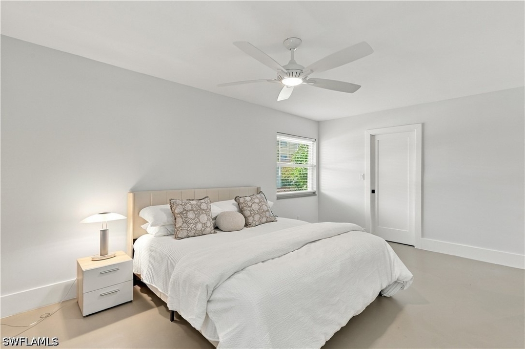 3400 Gulf Shore Boulevard N - Photo 16