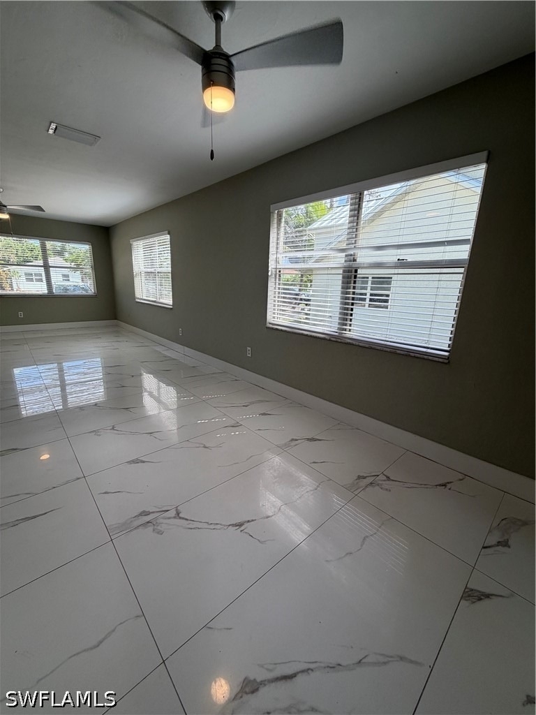 10282 Carolina Street - Photo 2