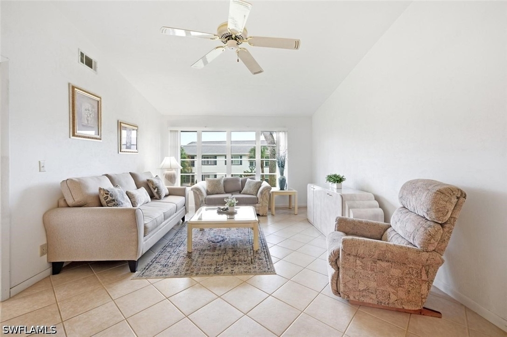4070 Looking Glass Lane - Photo 2