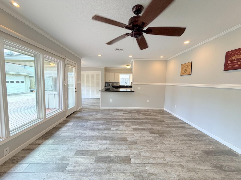 5019 Yarwell Drive - Photo 11