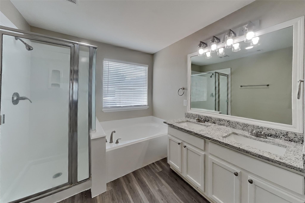 19707 Greenside Hill Lane - Photo 10