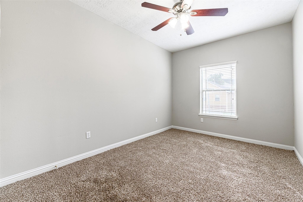 15426 Addicks Stone Drive - Photo 11