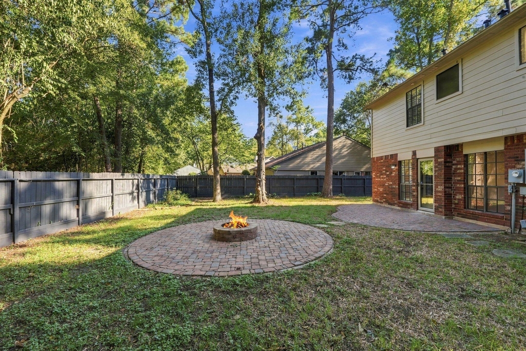 19 Village Knoll Place Place - Photo 35