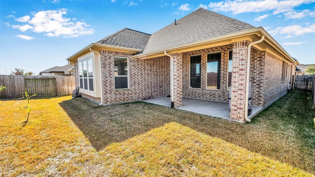 8807 Seguin Cove Lane - Photo 23