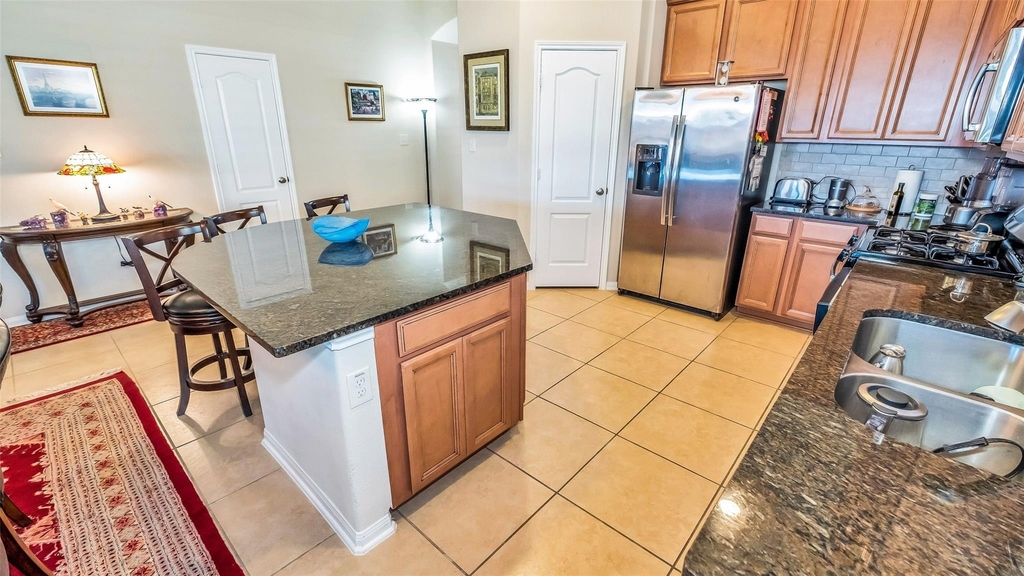 8807 Seguin Cove Lane - Photo 8