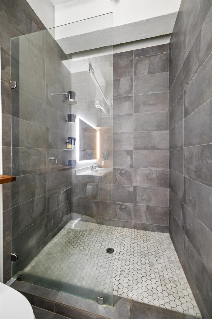 705 Main Street - Photo 13