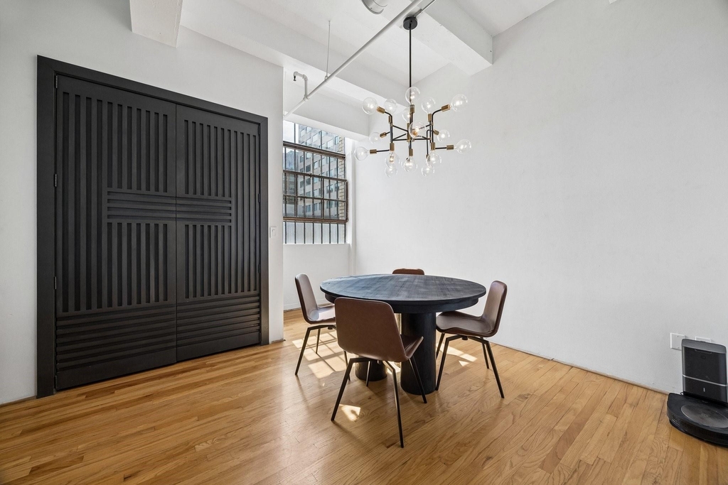 705 Main Street - Photo 7