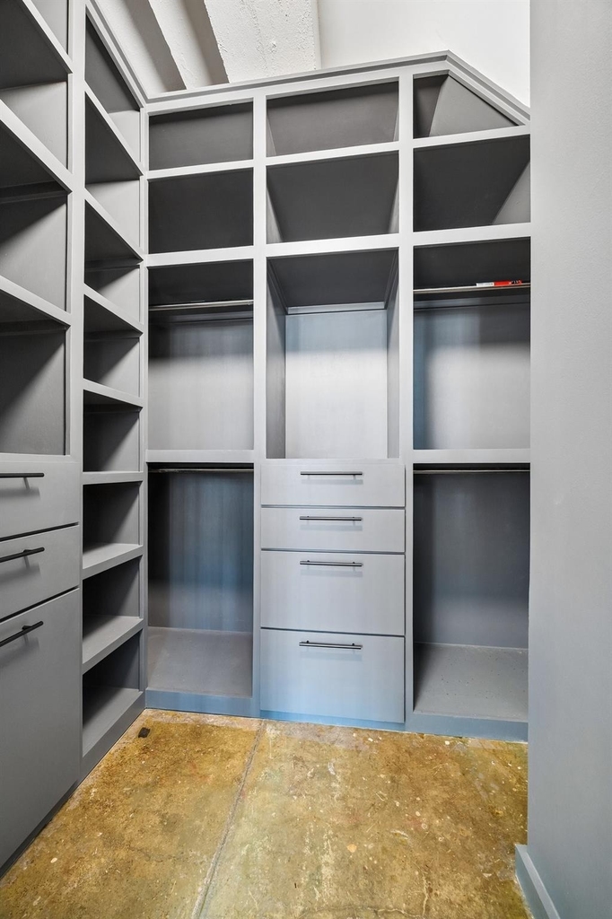 705 Main Street - Photo 14