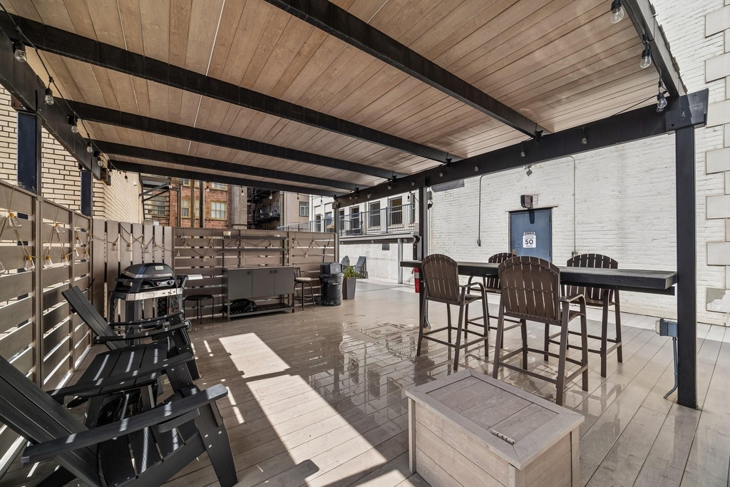 705 Main Street - Photo 15