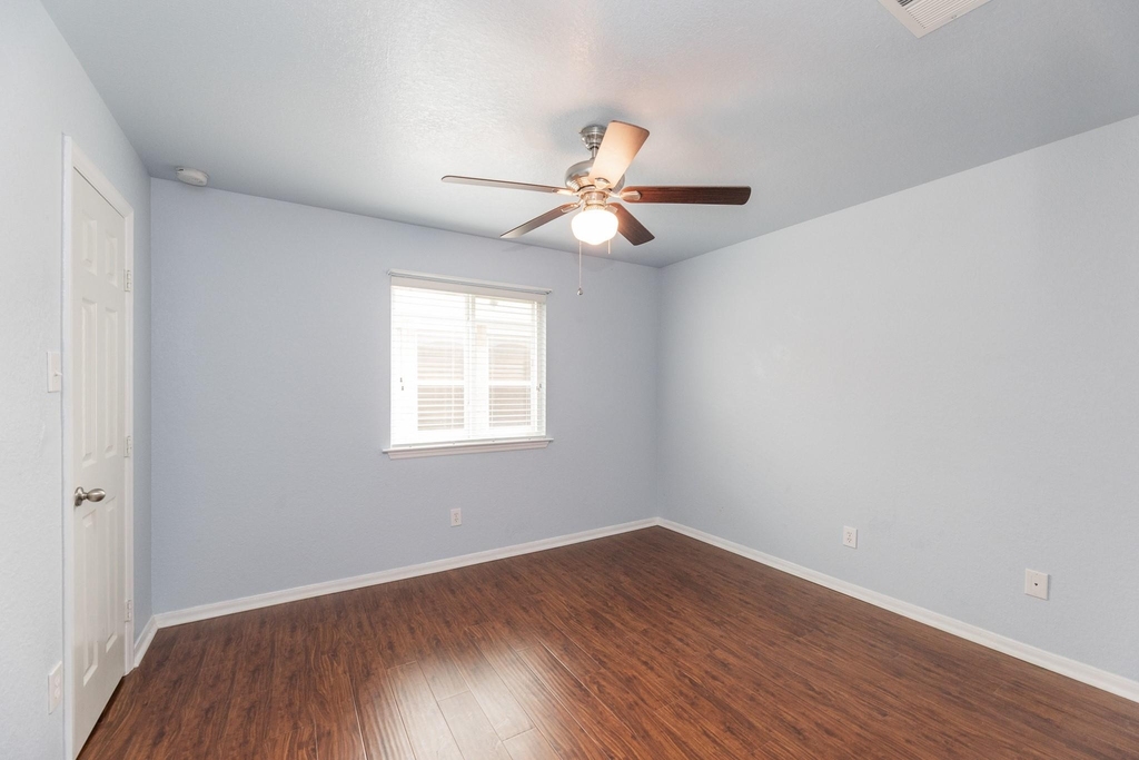 21615 Britton Hill Way - Photo 27