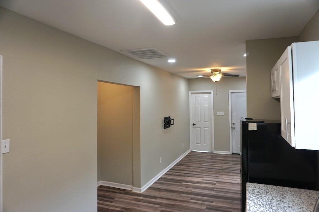 3411 Providence Street - Photo 11