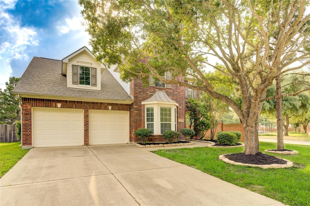 4702 Lawton Bend Lane - Photo 1