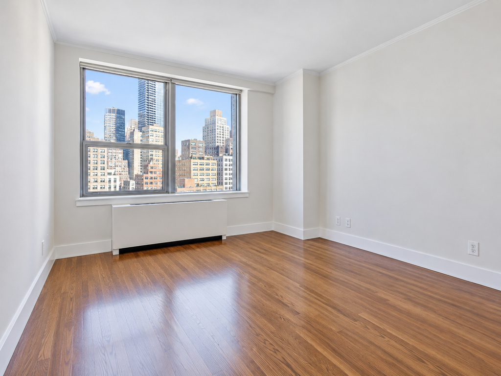 550 West 45th Street - Photo 3