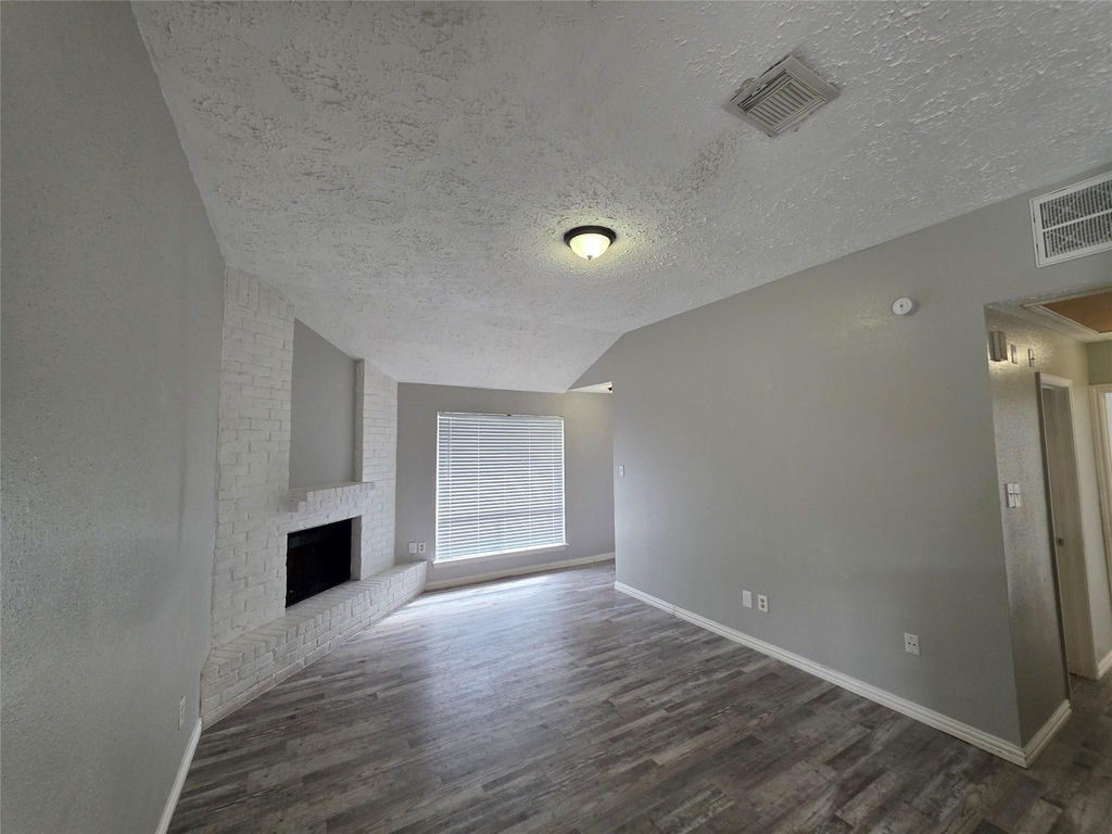 1614 Brickarbor Drive - Photo 3
