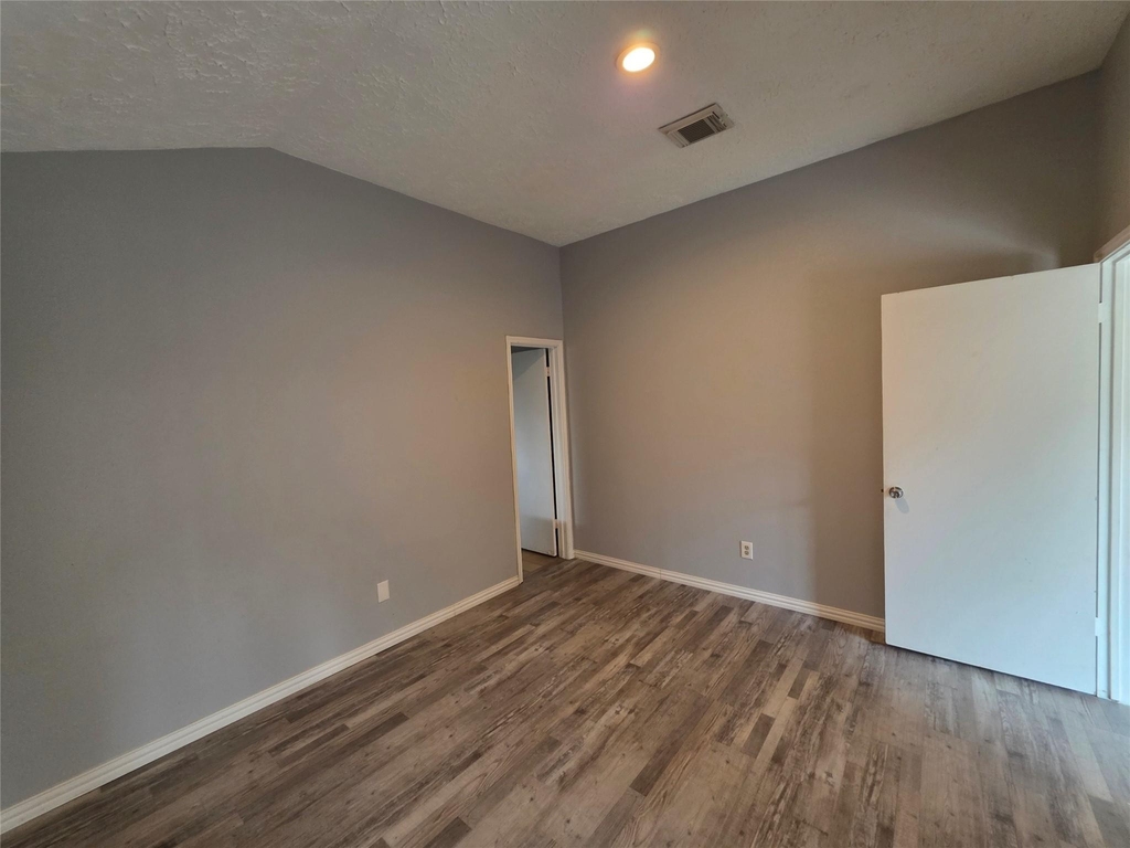 1614 Brickarbor Drive - Photo 15