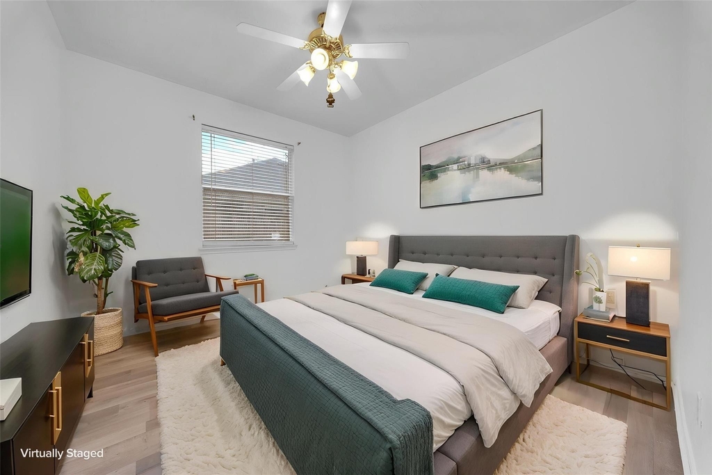 1009 Bay Area Boulevard - Photo 17
