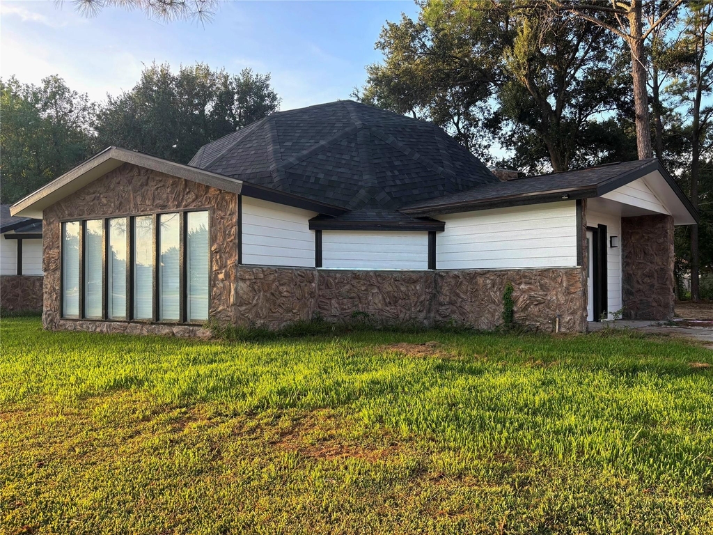 2104 Hedgerose Lane - Photo 1